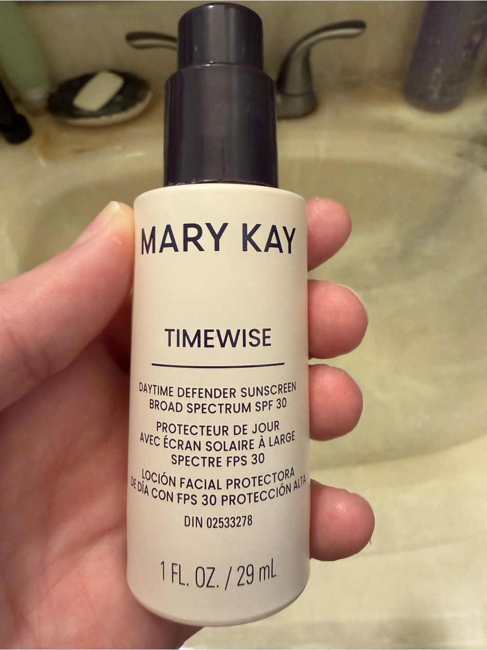 NIB Mary Kay TimeWise Daytime Defender Sunscreen SPF 30